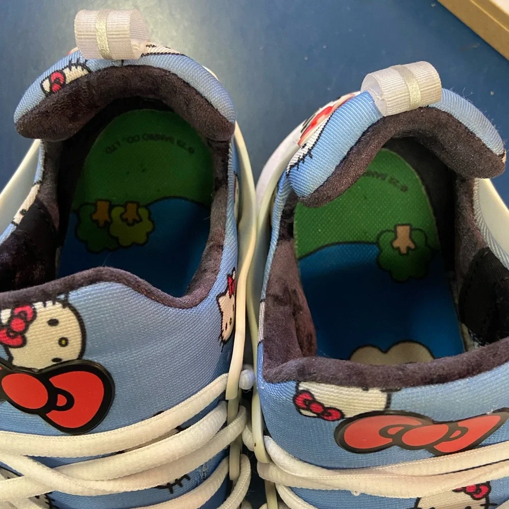 Hello Kitty Sanrio Nike Men’s Size 14 Good Condition - Picture 7 of 11